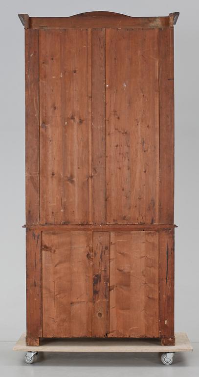 BOKSKÅP, nyrokoko, 1800-talets andra hälft.