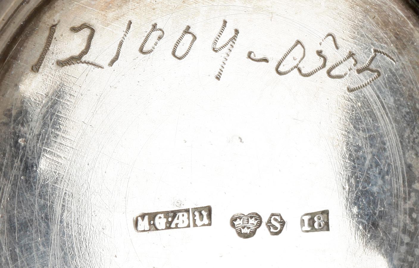 SOCKERSKRIN samt BÄGARE, silver, b.la. KG Markströms Guldsmeds AB, Uppsala.