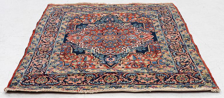 A semi-antique Sharabian rug, c. 128 x 100 cm.