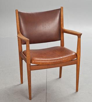 KARMSTOL, Hans J Wegner. "JH-713", Johannes Hansen Möbelsnedkeri, Danmark, 1960-tal.