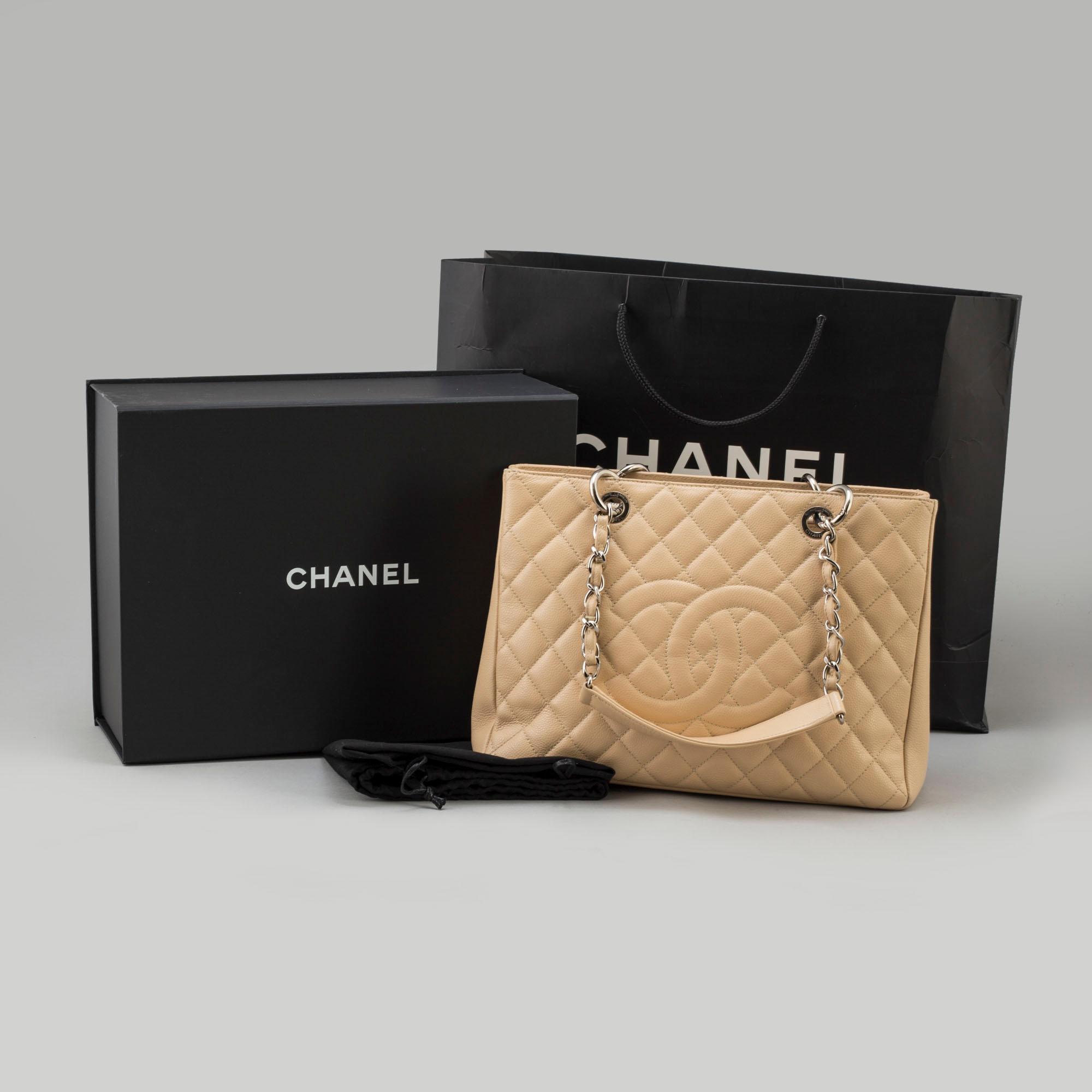 CHANEL, "Shopping Tote", väska, 2010-11.