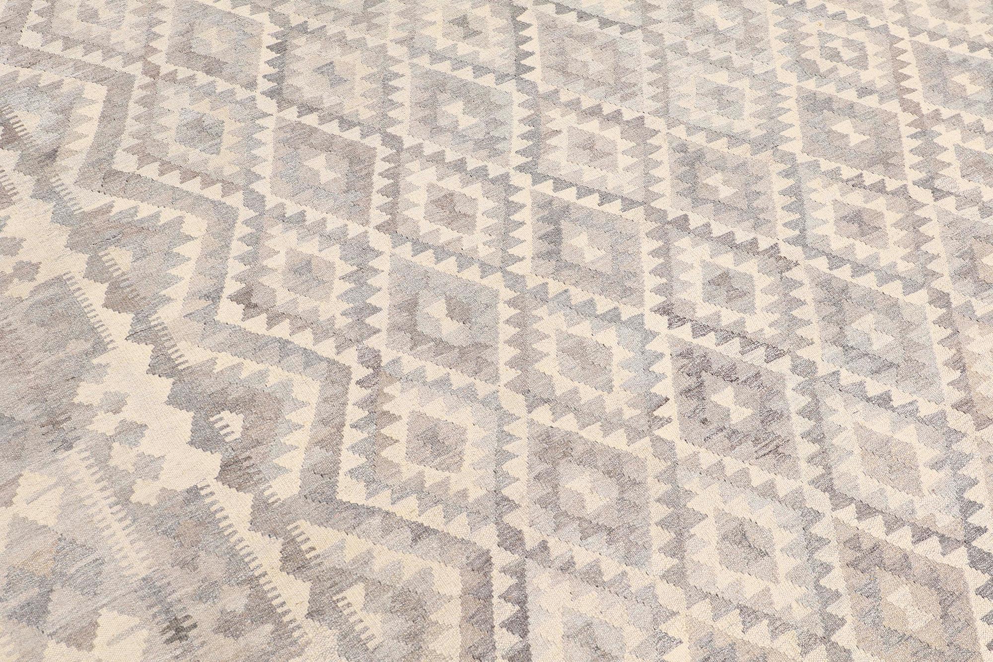 A CARPET, Kelim, ca 350 x 259 cm.