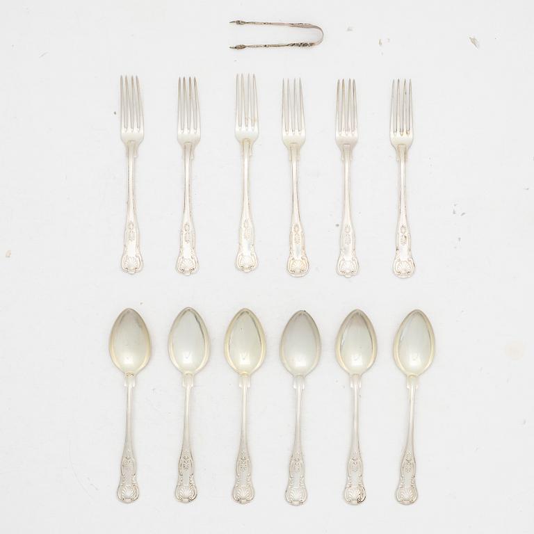Bestick, 12 st, silver, modell "Engelsk snäck", CG Hallberg, Stockholm, bl a 1954, samt en sockertång.