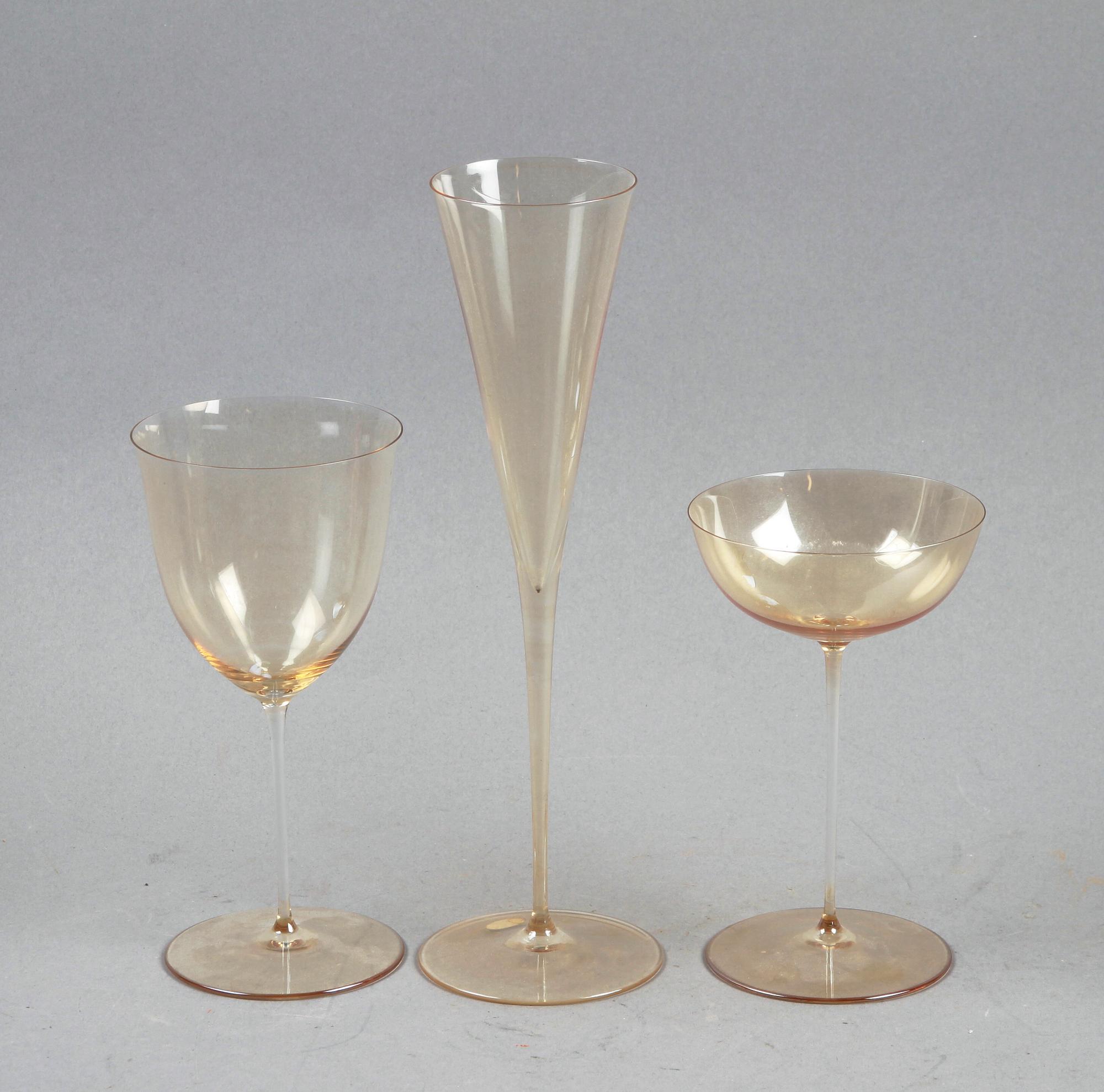 DRICKSGLAS, 3 st, bla J Hoffman, Wien 1920-tal.