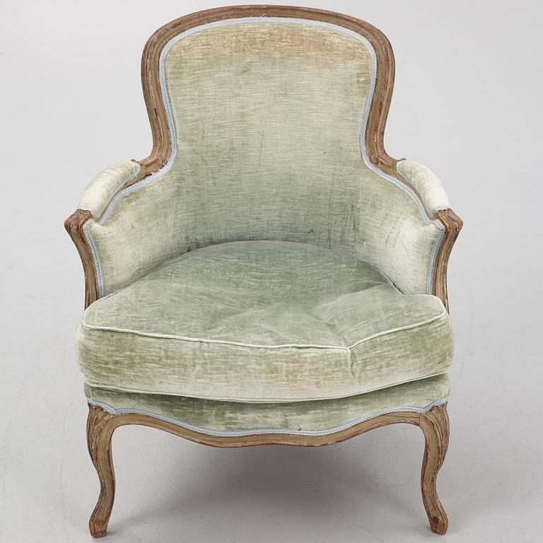 A Louis XV-style Bergère, 20th century.