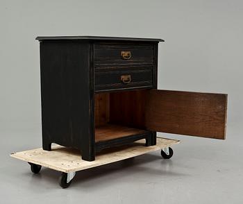 KOMMOD, 1900-talets första kvartal.