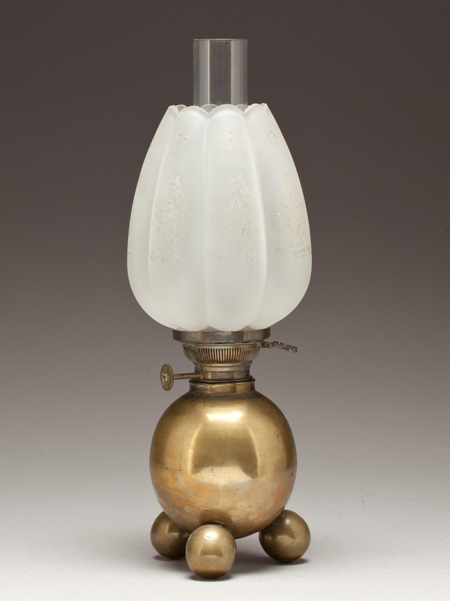 FOTOGENLAMPA, "Matador Brenner", Danmark. Omkring 1900.