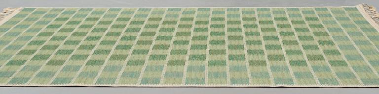 Barbro Nilsson, A CARPET, Schackrutan grön", flat weave, ca 267 x 206,5 cm, signed AB MMF BN.