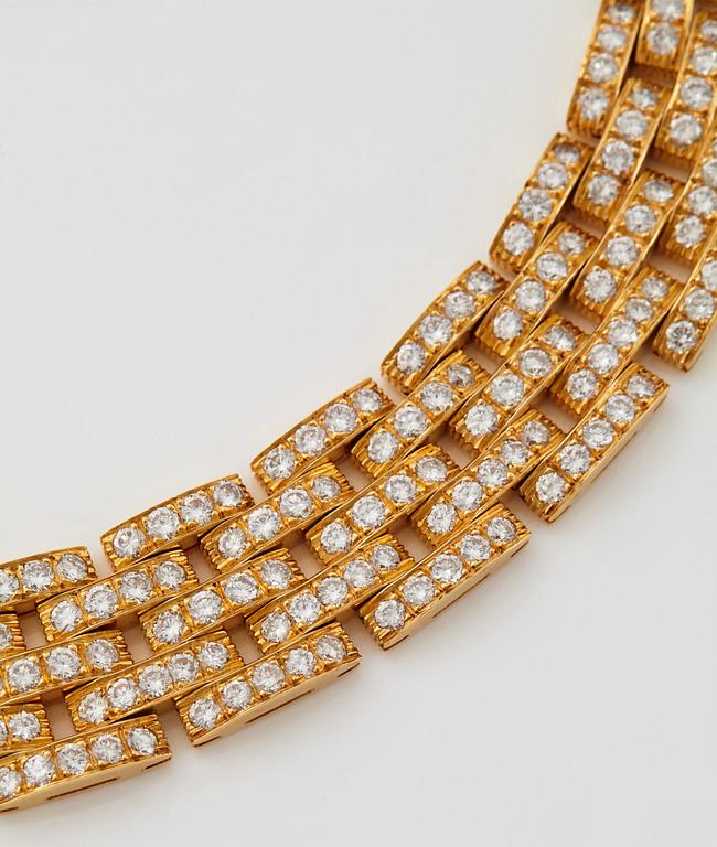 Cartier 'Maillon Panthère" collier.