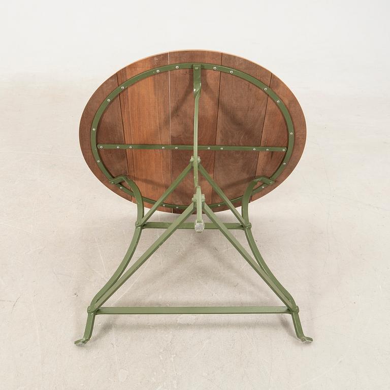Garden table, "café table" Hope 2000s.