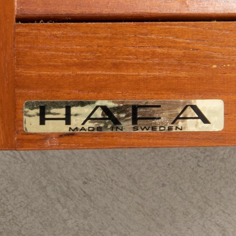 Bathroom cabinet 4 dlr Hafa 1970s.
