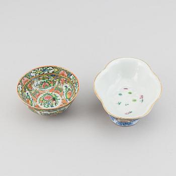 An urn, vase, dish and bowl, porcelain, four parts, China, 19th century to early 20th century.