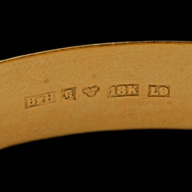 ARMRING, guld, 18k, stmpl B&H, 1961. Vikt 14 g.