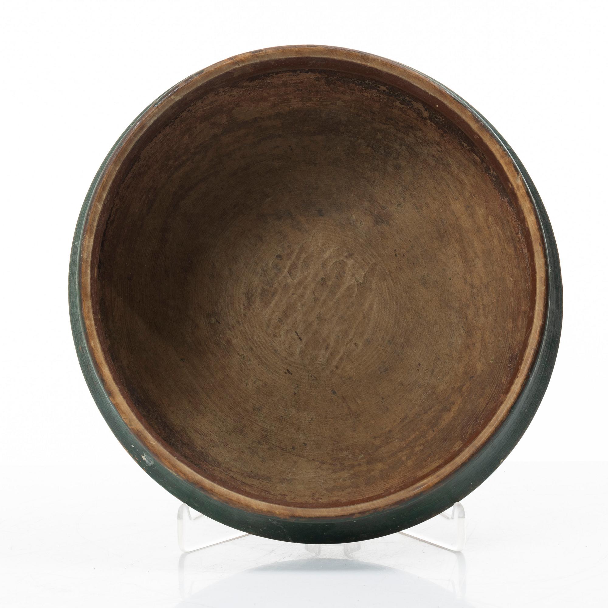 Turned bowl, folk art, 19th century.