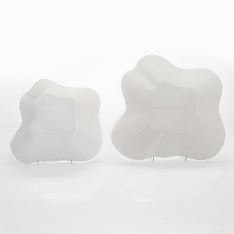 Alvar Aalto, konstglas, "Aalto-blomman", fyra delar, signerad Alvar Aalto 77 / 1985.