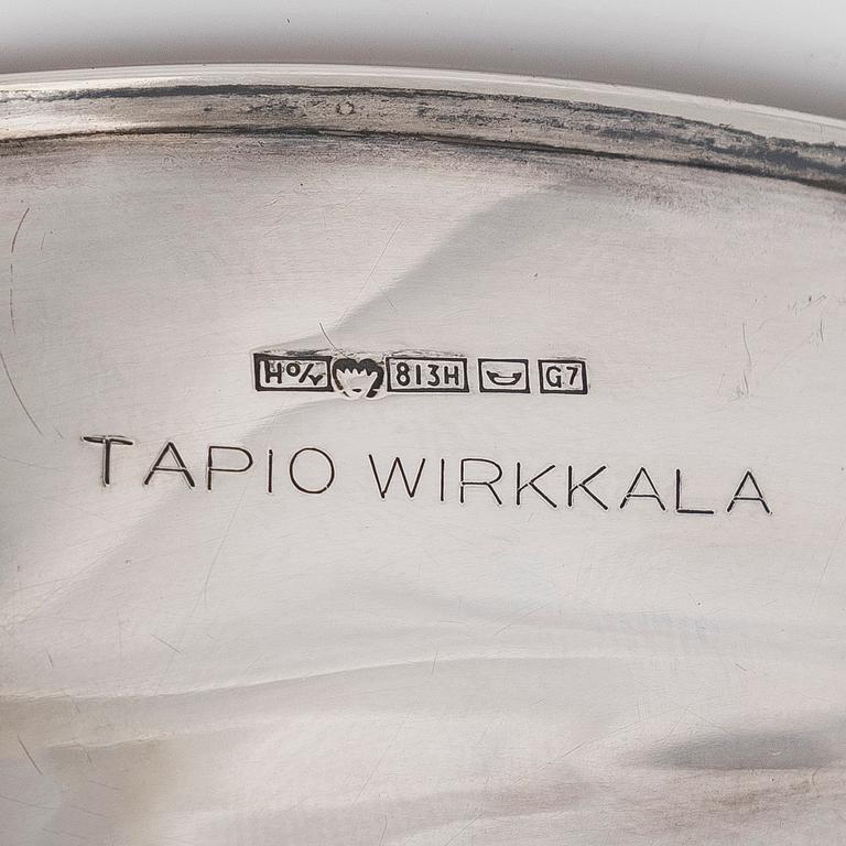 Tapio Wirkkala,  kulho, hopeaa, Hopeatehdas Oy, Helsinki 1960.