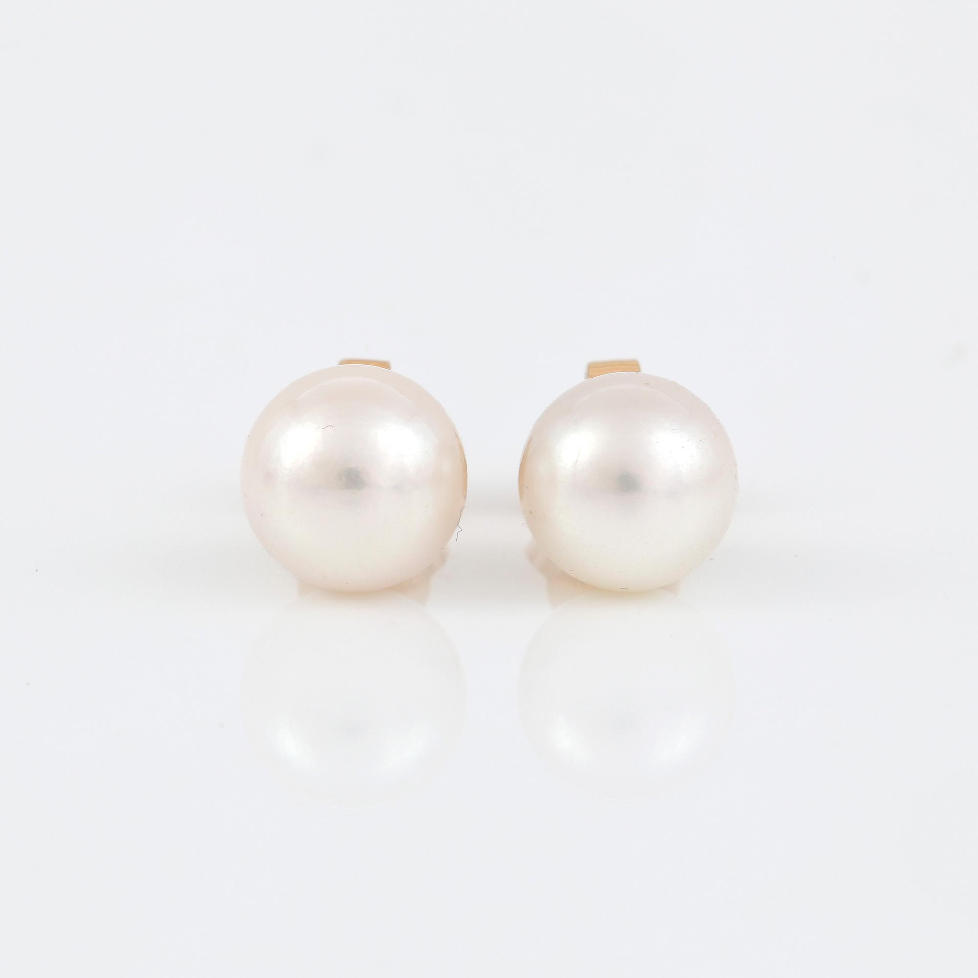 ÖRHÄNGEN, 8mm ljusrosa pärlor, 8mm på 18K guldstift.