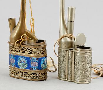 OPIUMPIPOR, 2 st, Kina, sekelskiftet 1900.