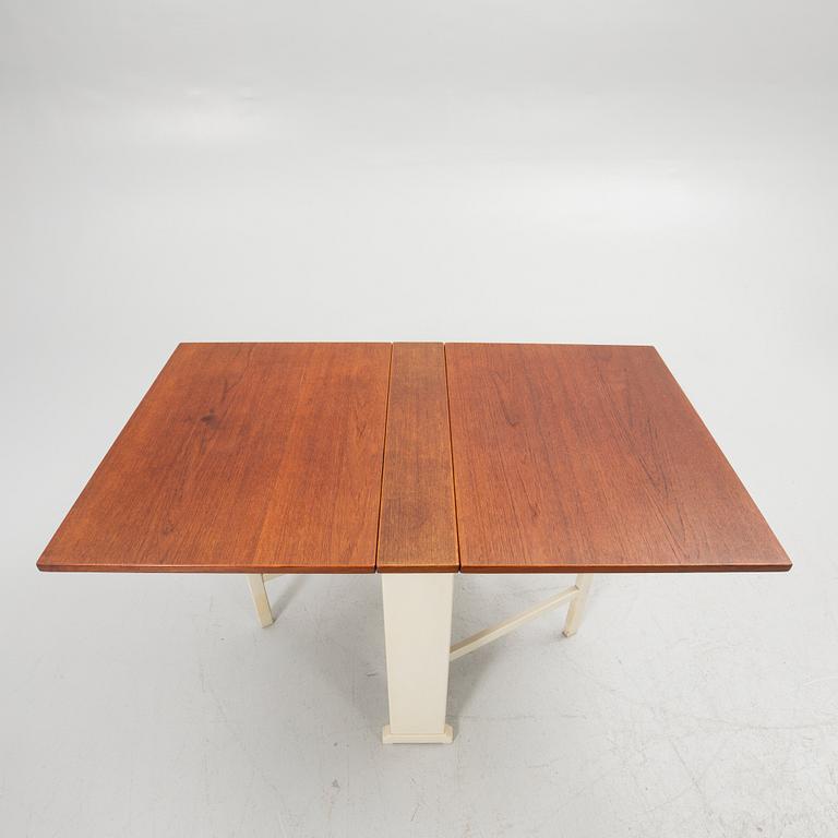 Carl Malmsten, drop-leaf table, "The Armorer", second half of the 20th century.
