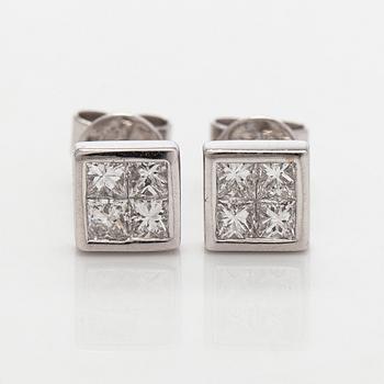 Örhängen, prinsesslipade diamanter, 18K vitguld.
