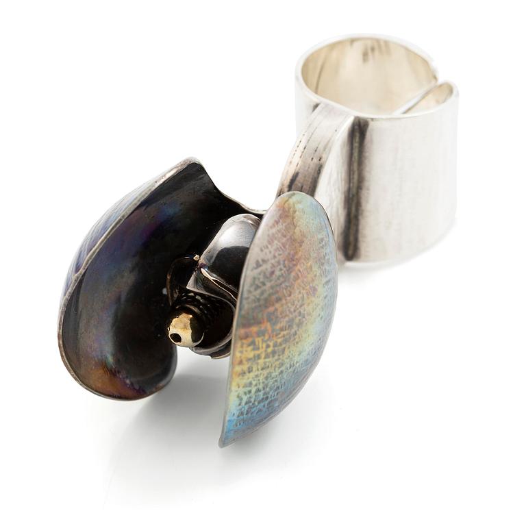 Bernd Janusch, a ring, silver, Stockholm 1998.