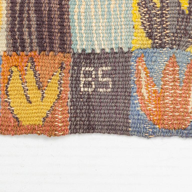 Barbro Sprinchorn, vävd tapet, "Buketter", gobelängteknik, ca 174,5 x 99,5 cm, signerad AB MMF BS.
