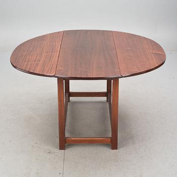 BORD, sk "wake table", engelsk stil, 1900-talets andra hälft.