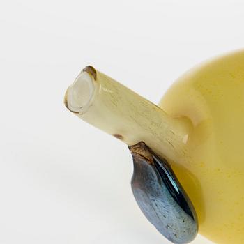 OIVA TOIKKA, GLASS SCULPTURES, 5 PCS. Signed Oiva Toikka, Nuutajärvi Notsjö and numbered.