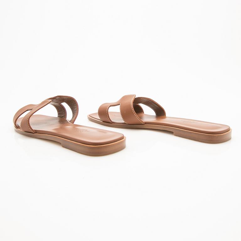 Hermès, Sandals, “H”, size 40 1/2.