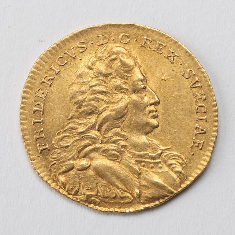 GULDMYNT, dukat, Fredrik I av Sverige, 1745, vikt ca 3,5 gram.