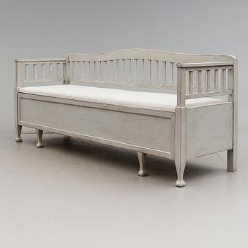 SOFFA, 1900-talets första hälft.
