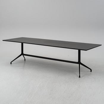 HEE WELLING & HAY, konferensbord, "About a Table AAT", HAY, Danmark.