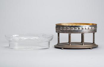 JARDINIERE, nysilver. C G Hallberg, Stockholm, 1920-tal.