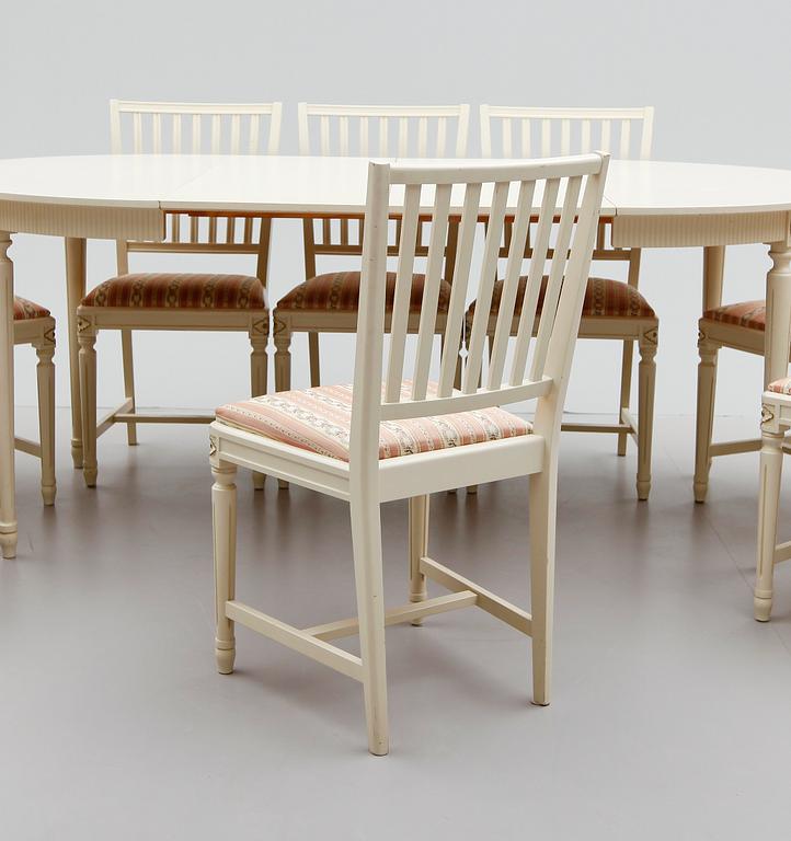 MATGRUPP, 9 delar, gustaviansk stil, 1900-talets andra hälft.