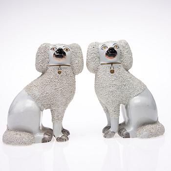 FIGURINER, ett par, keramik, Staffordshire, 1800-tal.