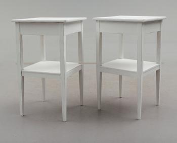 SÄNGBORD, 1 par, 1900-talets första hälft.