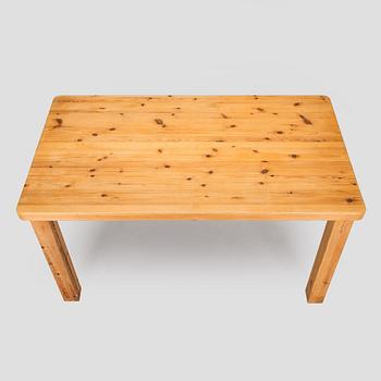 Ben af Schultén, matbord, modell 852, Artek 1970-tal.