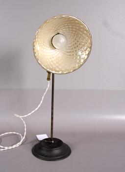 BORDSLAMPA, Frankrike, 1900-talets början.
