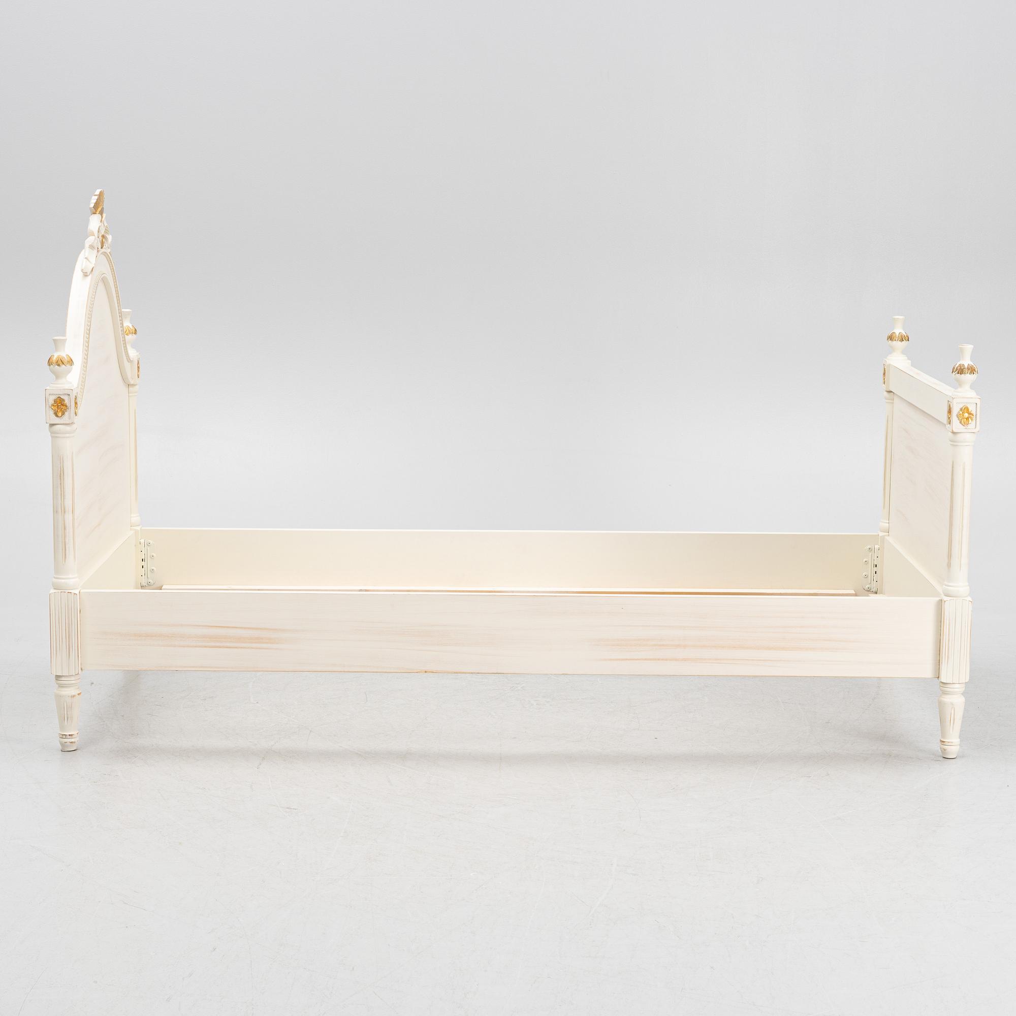 Säng, KA Roos, omkring år 2000.