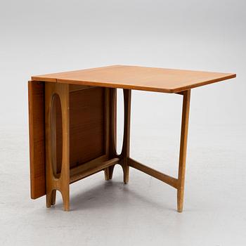 Bendt Winge, a drop-leaf dining table, Kleppes Møbelfabrik, Norway, 1960's.