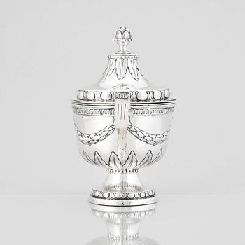 Lars Boye, sockerskål med lock, silver, Stockholm 1780. Gustaviansk.
