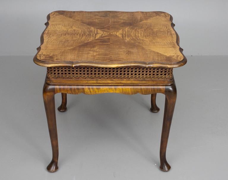 BORD, Chippendale stil, 1900-talets mitt.