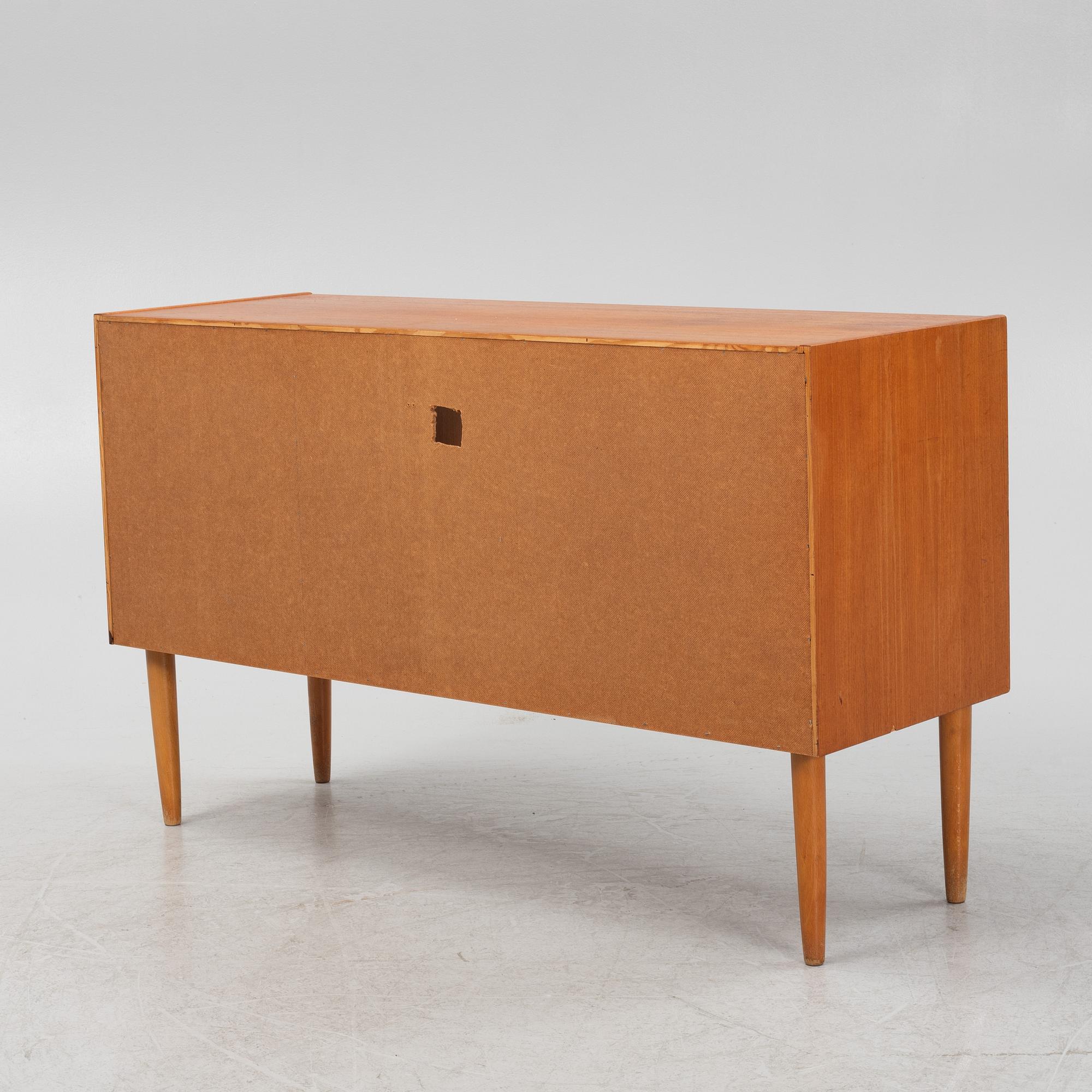 A teak veneered sideboard, 1950's/60's.