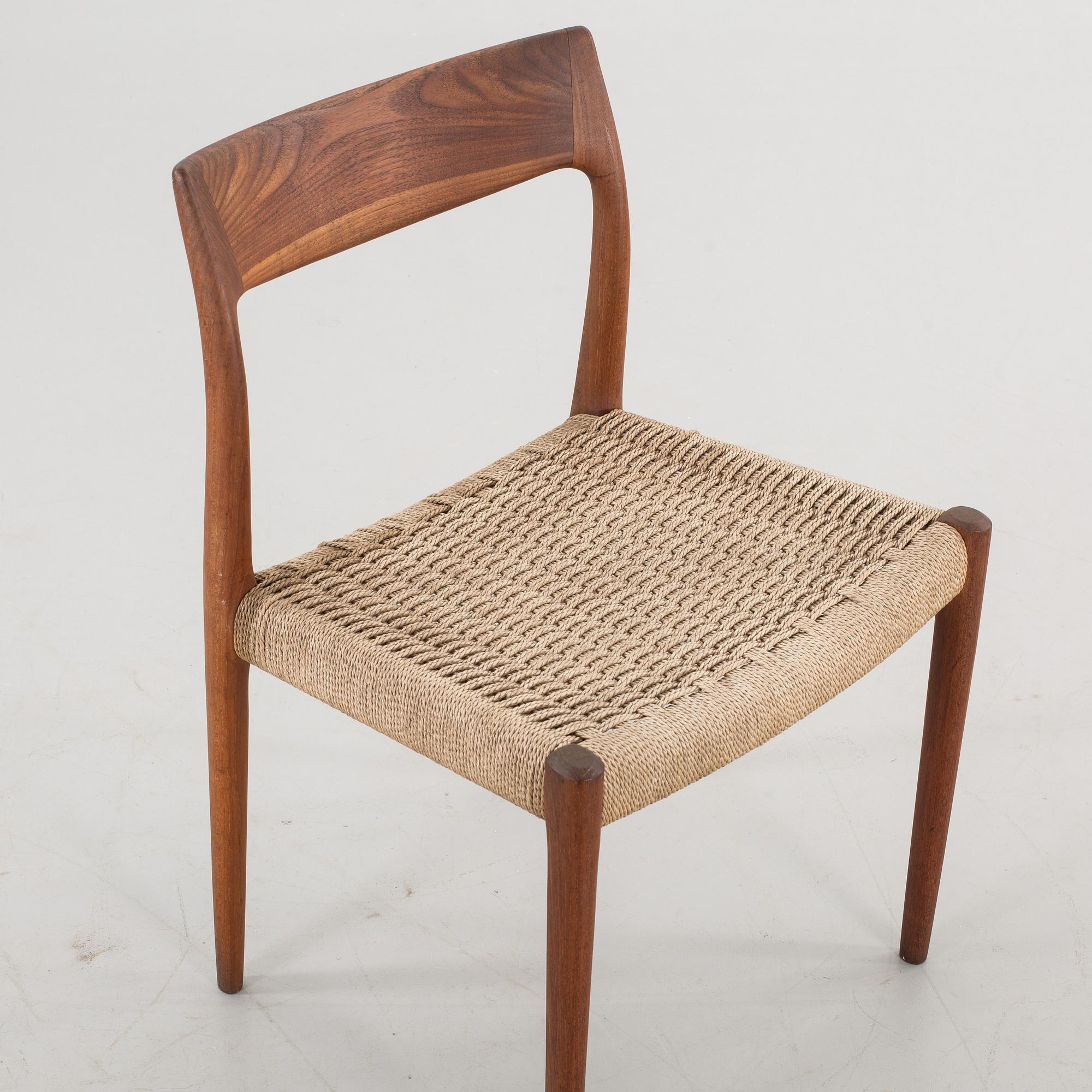 A NIELS O. MØLLER chair.