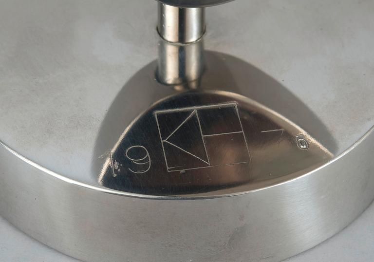 KARI HUHTAMO, teräs, signeerattu ja päivätty 1976.