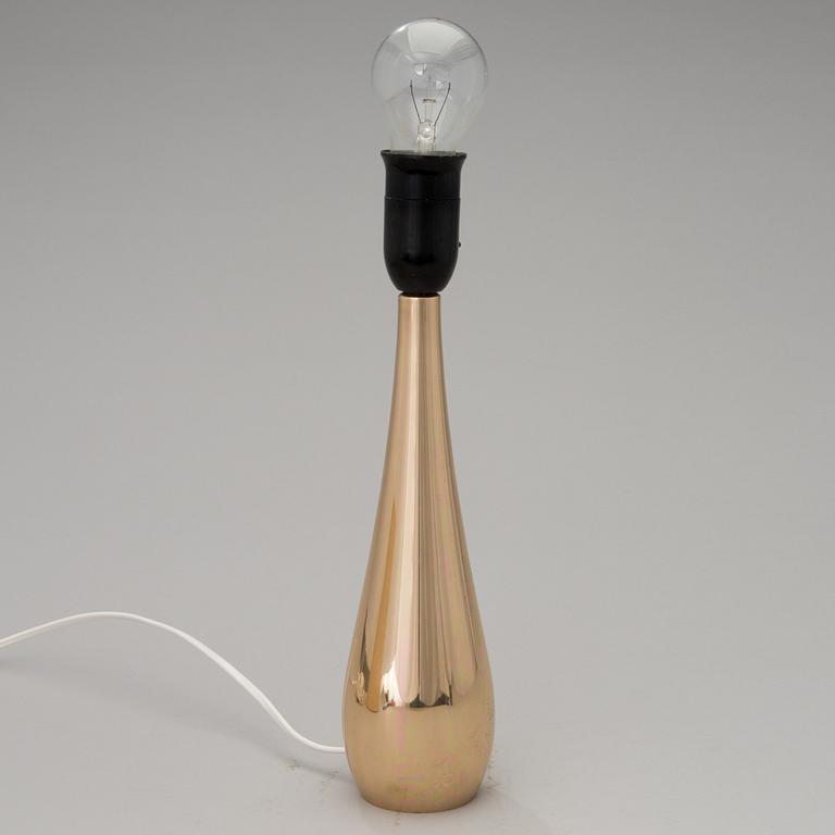 MAURI ALMARI, BORDSLAMPA. K11-22 Idman, 1900-talets mitt.