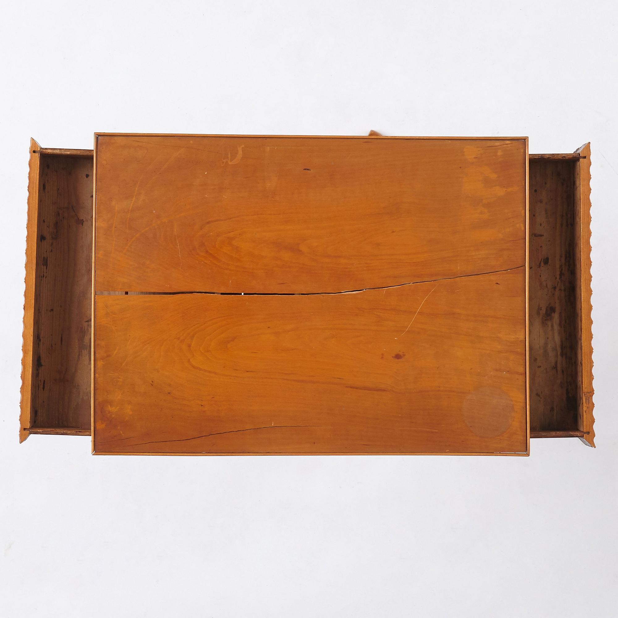 A late Gustavian mahogny table.