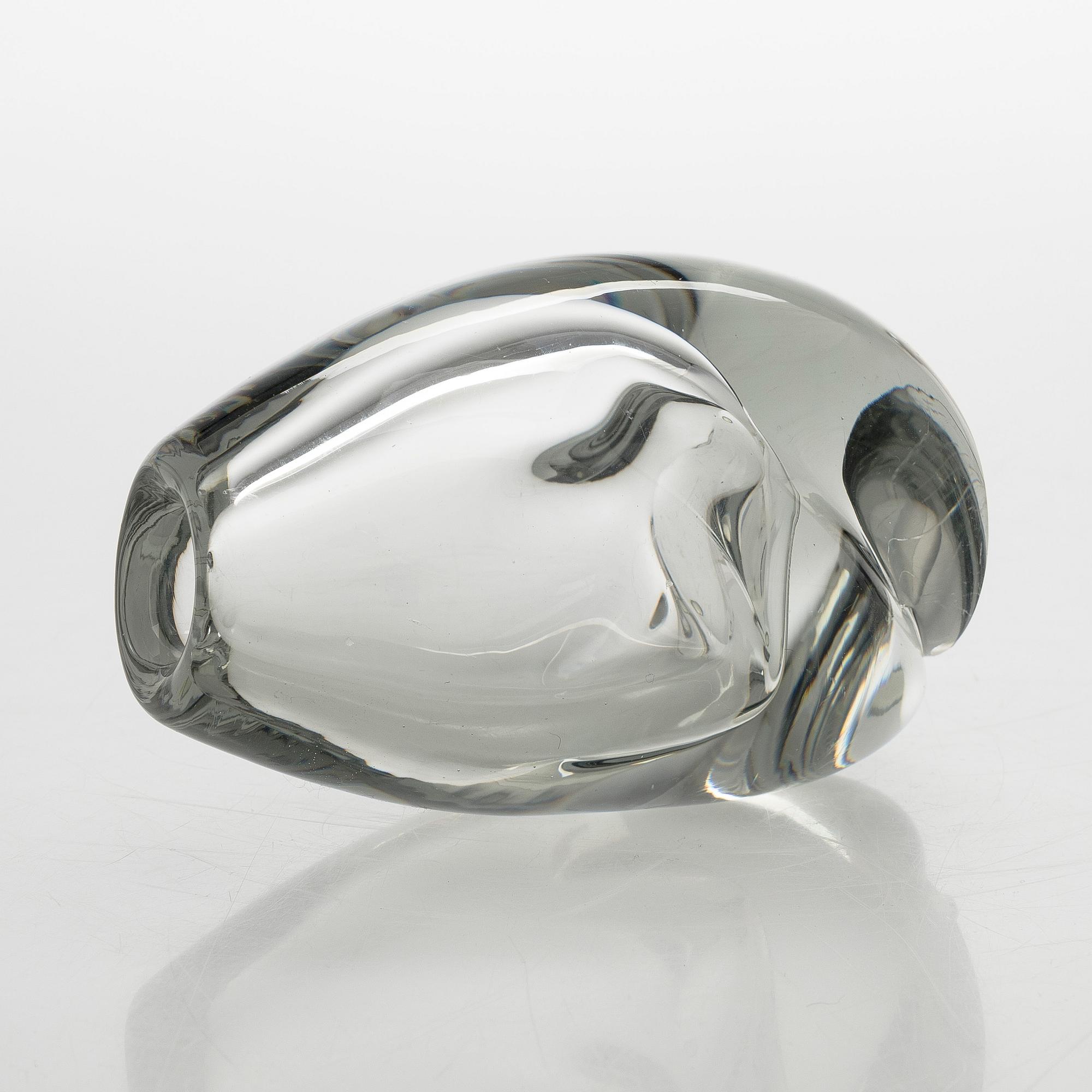 Gunnel Nyman, vas, modell "GN 35", signerad G. Nyman Nuutajärvi Notsjö -51.