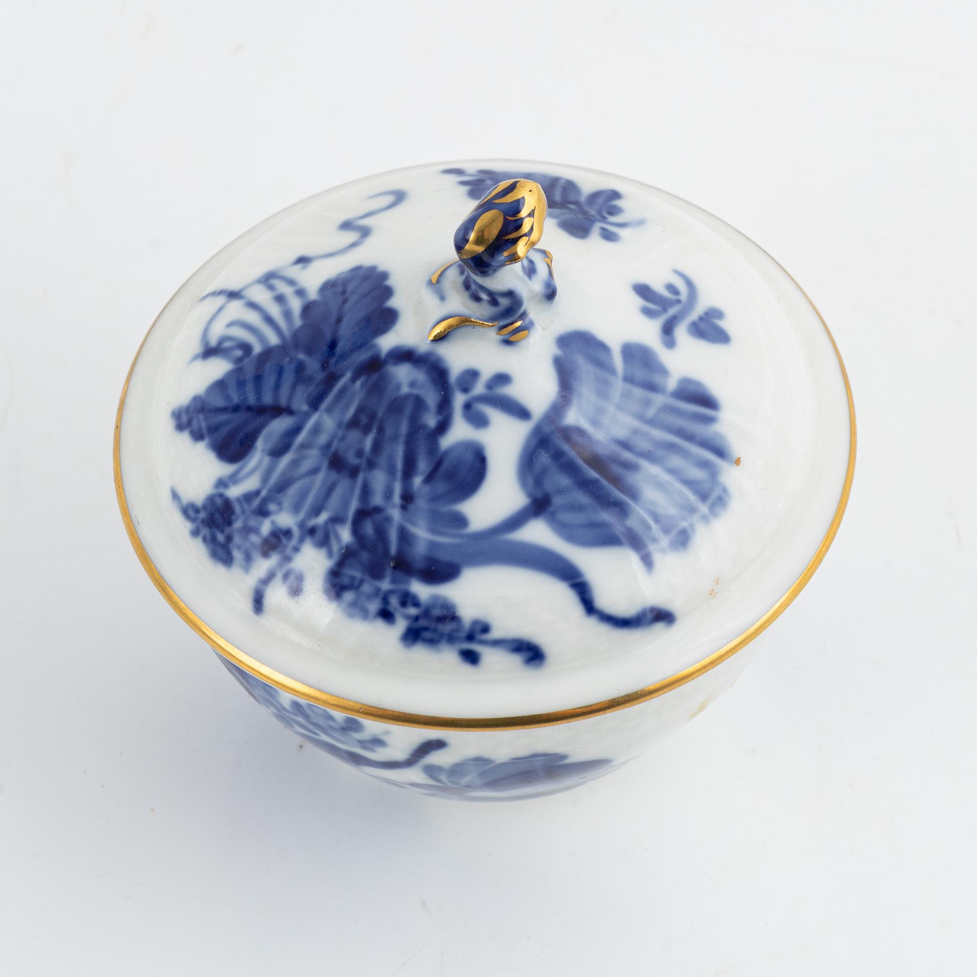 Royal Copenhagen, a 56-piece 'Blå blomst' porcelain service, Royal Copenhagen, Denmark.