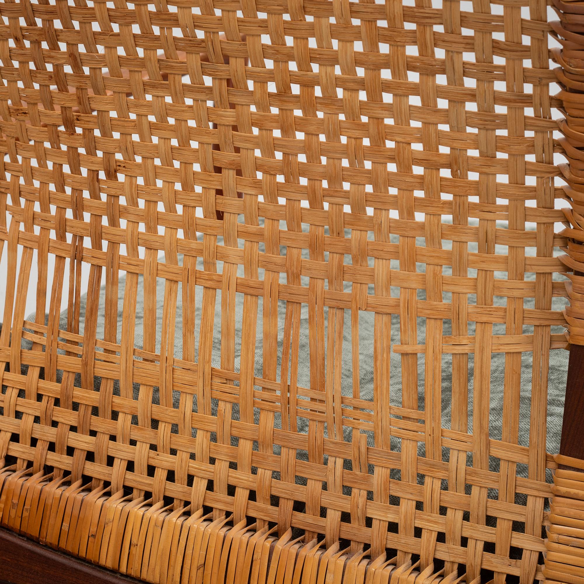 Ib Kofod Larsen, fåtöljer, ett par, "Åre", nr 809, Olof Persons Fåtöljindustri (OPE), Jönköping 1950-60-tal.